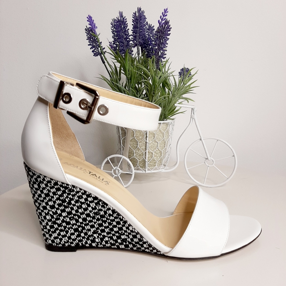 Aquatalia Lindsay White Straw Combo Wedges 9.5